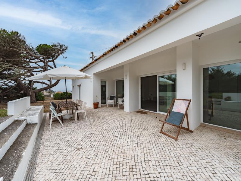 3 bedrooms House in Colares, Portugal No. 258130