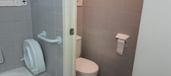 5 Schlafzimmer Wohnung in Cornella De Llobregat, Spain, Nr. 18843 20