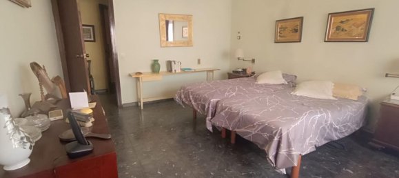 5 Schlafzimmer Wohnung in Cornella De Llobregat, Spain, Nr. 18843 14