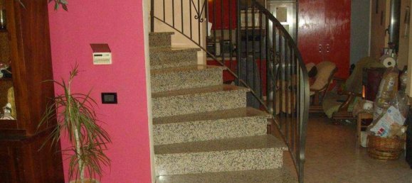 4 rooms House in Mede, Italy No. 140826 4