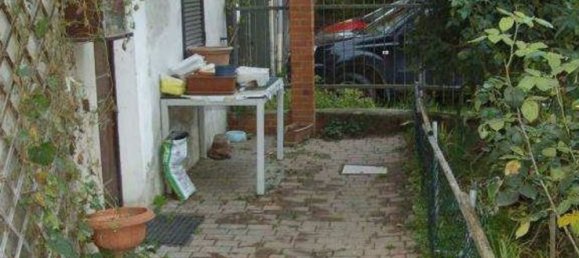 4 rooms House in Mede, Italy No. 140826 10