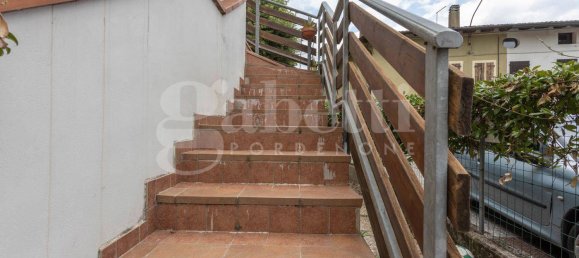 2 bedrooms Duplex in Pordenone, Italy No. 311394 3