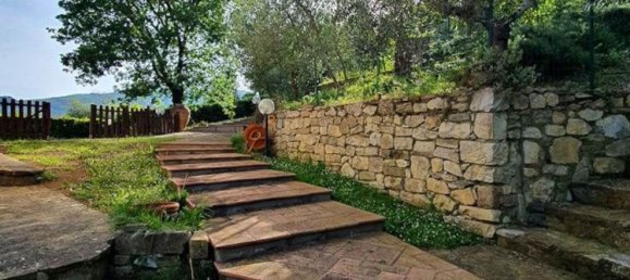 4 rooms Apartment in Calenzano, Italy No. 221497 9