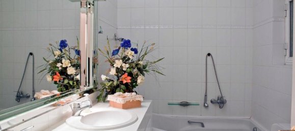 Квартира с 3 спальнями в Вула, Вари-Вула-Вулиагмени, Восточная Аттика, Аттика, Греция № 3686 13