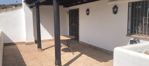 4 bedrooms House in Estepona, Spain No. 182689 28