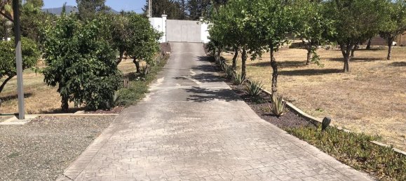 4 bedrooms House in Estepona, Spain No. 182689 4