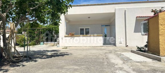 2 bedrooms Villa in Lecce, Italy No. 282873 20