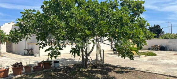 2 bedrooms Villa in Lecce, Italy No. 282873 23