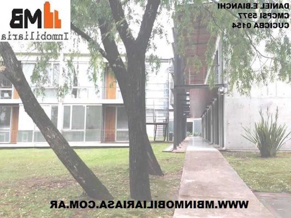 3 bedrooms Office in Tigre, Argentina No. 104450