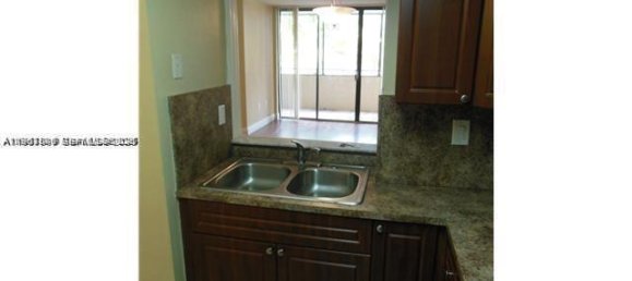 Propriedade comercial T2 em Miami, USA N.º 615817 8