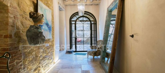 9 rooms Apartment in Pienza, Italy No. 178526 2