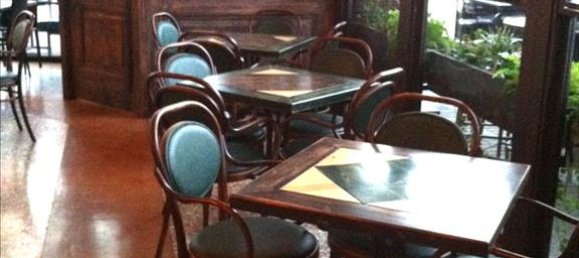 320m² Property in Kalamata, Greece No. 7538 2