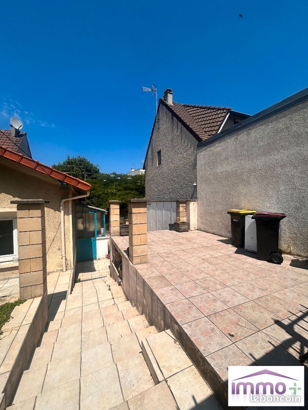 3 غرف نوم منزل في Pantin, France رقم 325325