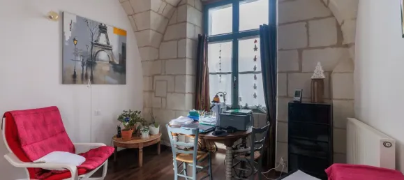 Apartamento de 3 habitaciónes en Chinon, France No. 49696 8