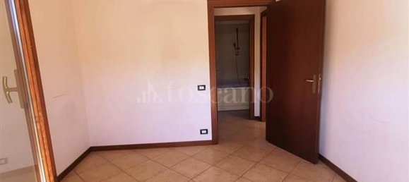 3غرفة شقة في Monterotondo, Italy رقم 230207 22