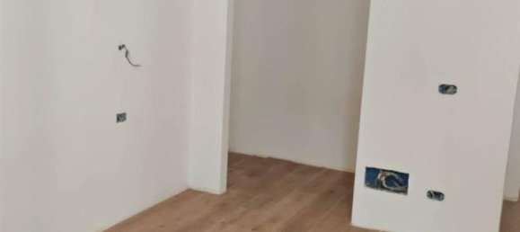 3 rooms Apartment in Rome, Italy No. 42773 11