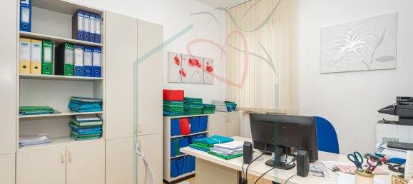 Apartamento de 6 habitaciónes en Sarzana, Italy No. 169115 7