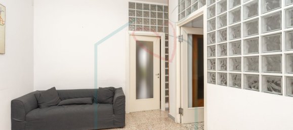 Apartamento de 6 habitaciónes en Sarzana, Italy No. 169115 15
