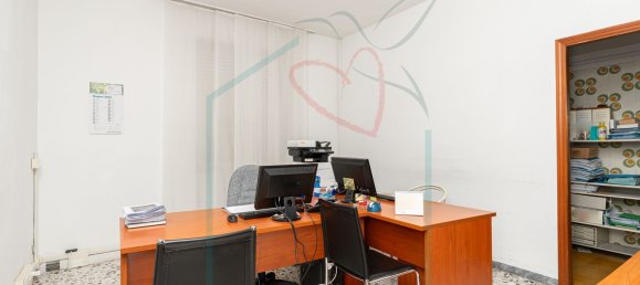 Apartamento de 6 habitaciónes en Sarzana, Italy No. 169115 11