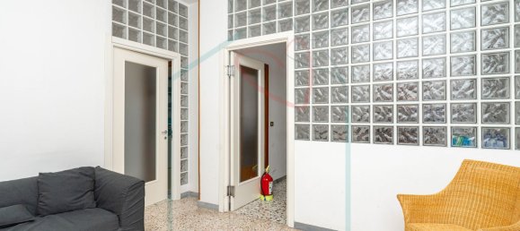 Apartamento de 6 habitaciónes en Sarzana, Italy No. 169115 14