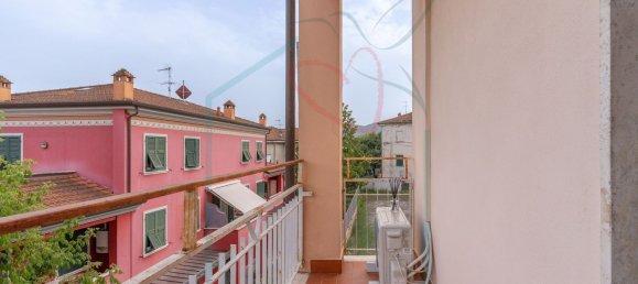 Apartamento de 6 habitaciónes en Sarzana, Italy No. 169115 16