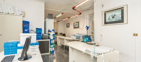 Apartamento de 6 habitaciónes en Sarzana, Italy No. 169115 9