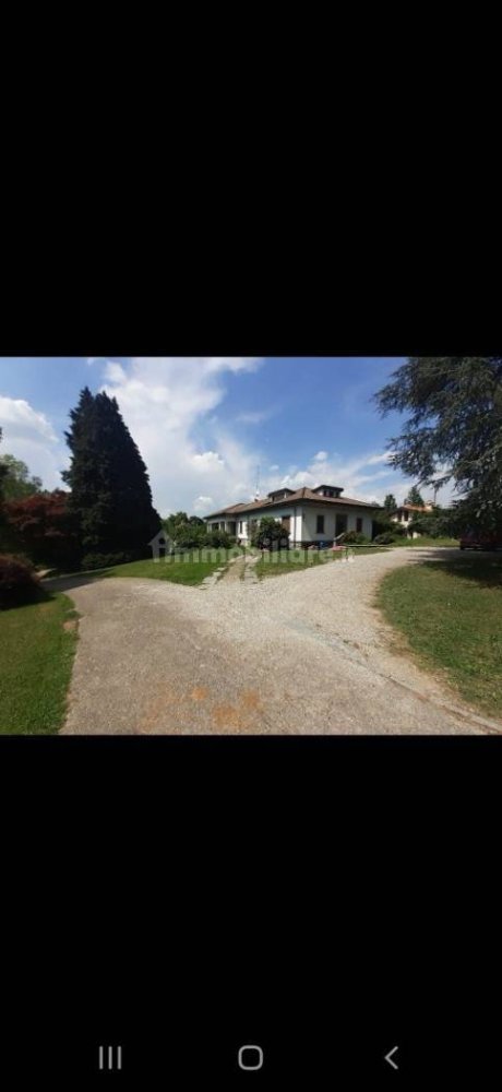 Villa de 12 dormitorios en Varese, Italy No. 159923