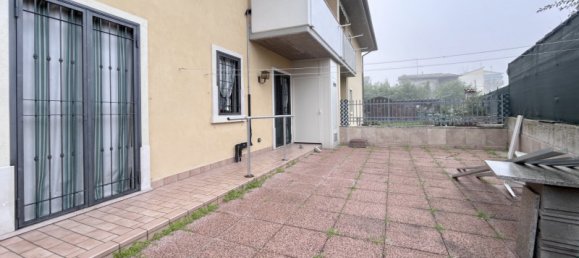 3 bedrooms Villa in Villafranca di Verona, Italy No. 82414 18