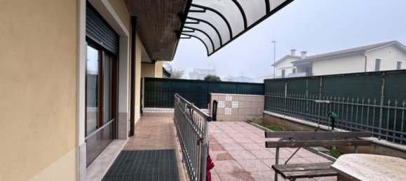 3 bedrooms Villa in Villafranca di Verona, Italy No. 82414 20