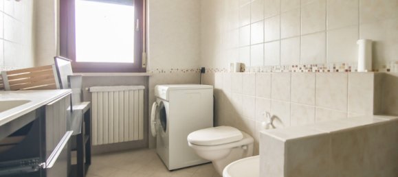 3 bedrooms Villa in Villafranca di Verona, Italy No. 82414 8