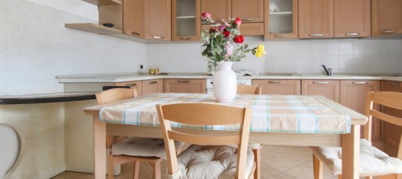 3 bedrooms Villa in Villafranca di Verona, Italy No. 82414 5