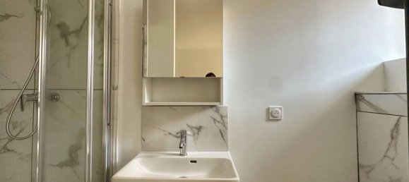 Studio in Voiron, France, Nr. 201049 6