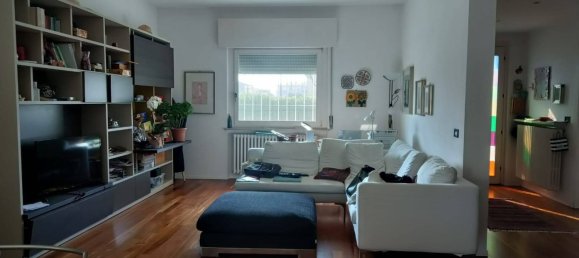 5 bedrooms Villa in Guidizzolo, Italy No. 263562 3