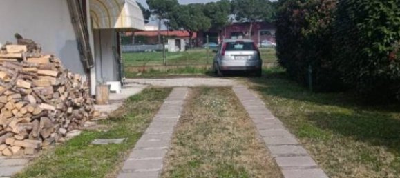 5 bedrooms Villa in Guidizzolo, Italy No. 263562 14