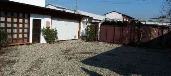 6 rooms House in Cilavegna, Italy No. 4225 36