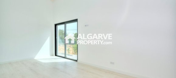 Villa de 4 dormitorios en Loule, Portugal No. 100512 24