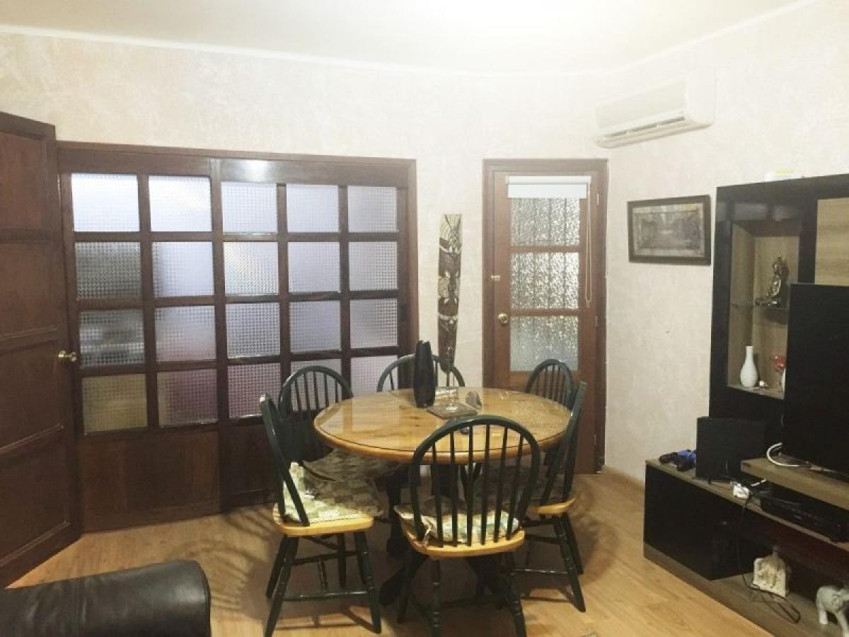 Estudio en Montevideo, Uruguay No. 8525