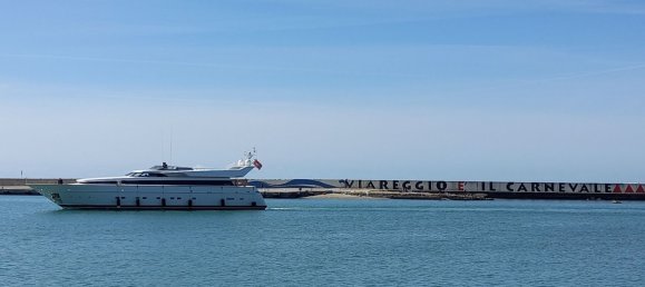 Ático de 5 habitaciónes en Viareggio, Italy No. 38870 8