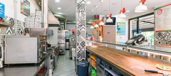 Propiedad comercial de 1 habitación en Rome, Italy No. 324990 9