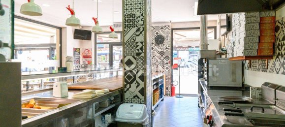 Propiedad comercial de 1 habitación en Rome, Italy No. 324990 10