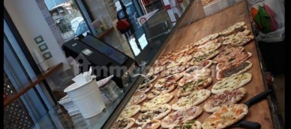 Propiedad comercial de 1 habitación en Rome, Italy No. 324990 18