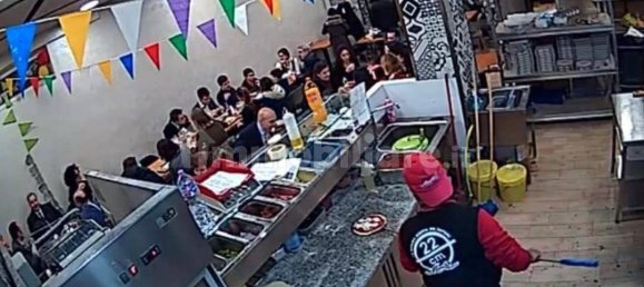 Propiedad comercial de 1 habitación en Rome, Italy No. 324990 26