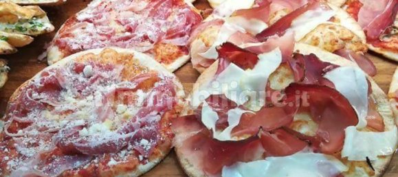 Propiedad comercial de 1 habitación en Rome, Italy No. 324990 21