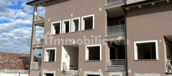 2 bedrooms Apartment in Rome, Italy No. 81865 2