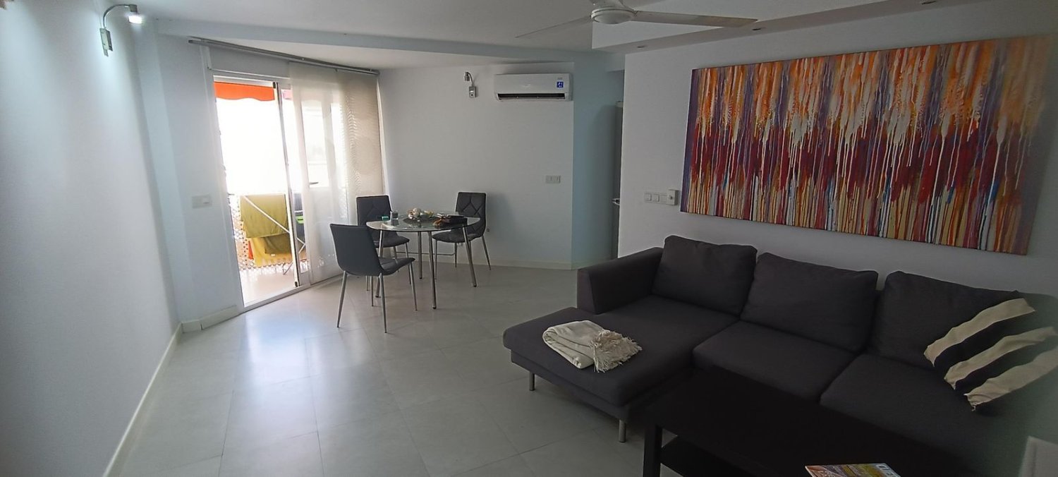 Apartamento de 2 dormitorios en Marbella, Spain No. 148548