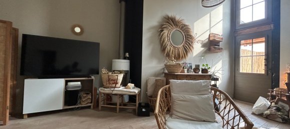 2 bedrooms House in Coulombs, France No. 349002 3