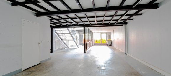 Квартира с 4 спальнями в Ла-Гарен-Коломб, Франция № 171345 12