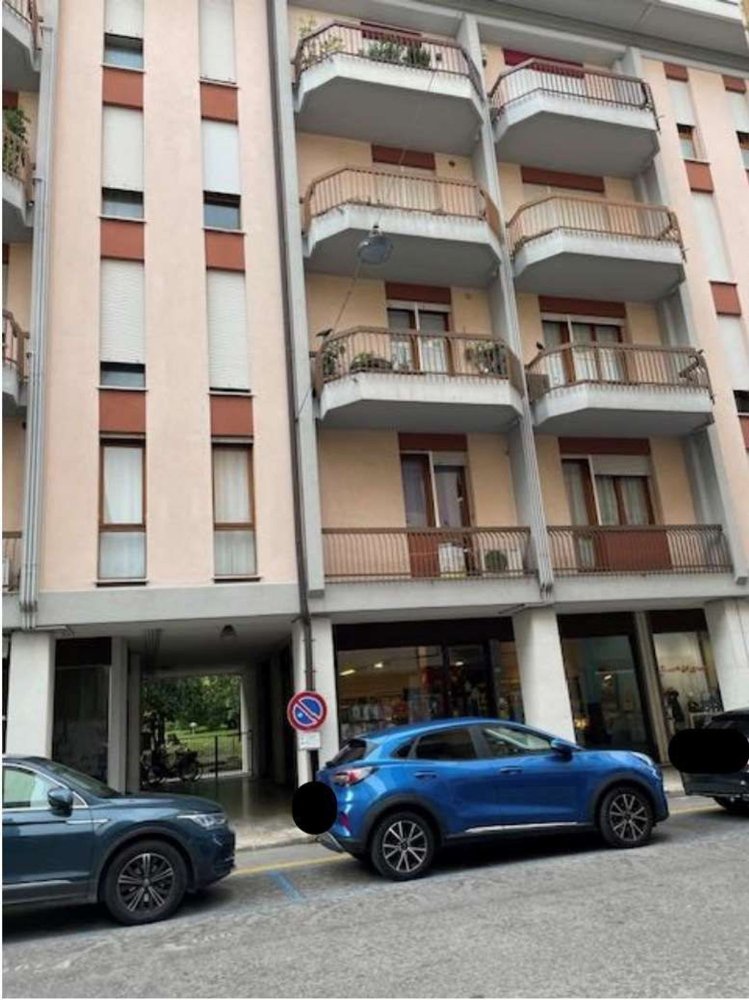 5غرفة شقة في San Donà di Piave, Italy رقم 16197