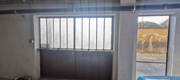 40m² Garage in Magenta, Italy No. 176679 5