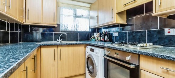 2 Schlafzimmer Wohnung in Coulsdon, United Kingdom, Nr. 8074 2